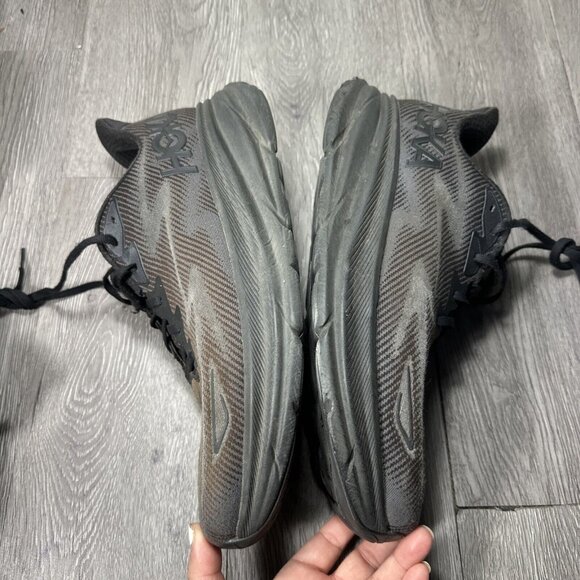 Hoka One One Clifton 9 Mens Sz 13D US Black Running Shoes Sneakers 1127895 BBLC main image 4